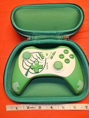 Nintendo Switch PowerA Enhanced Wireless Controller w/Protective Hard Case EUC